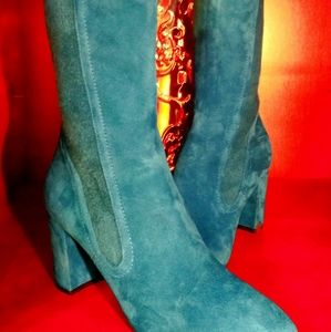 STUART WEITZMAN BOOTS SIZE 8.5M Teal, suede